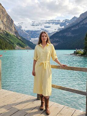 Vintage Light Yellow Cotton Button-Up Shirt Dress with Tie Waist